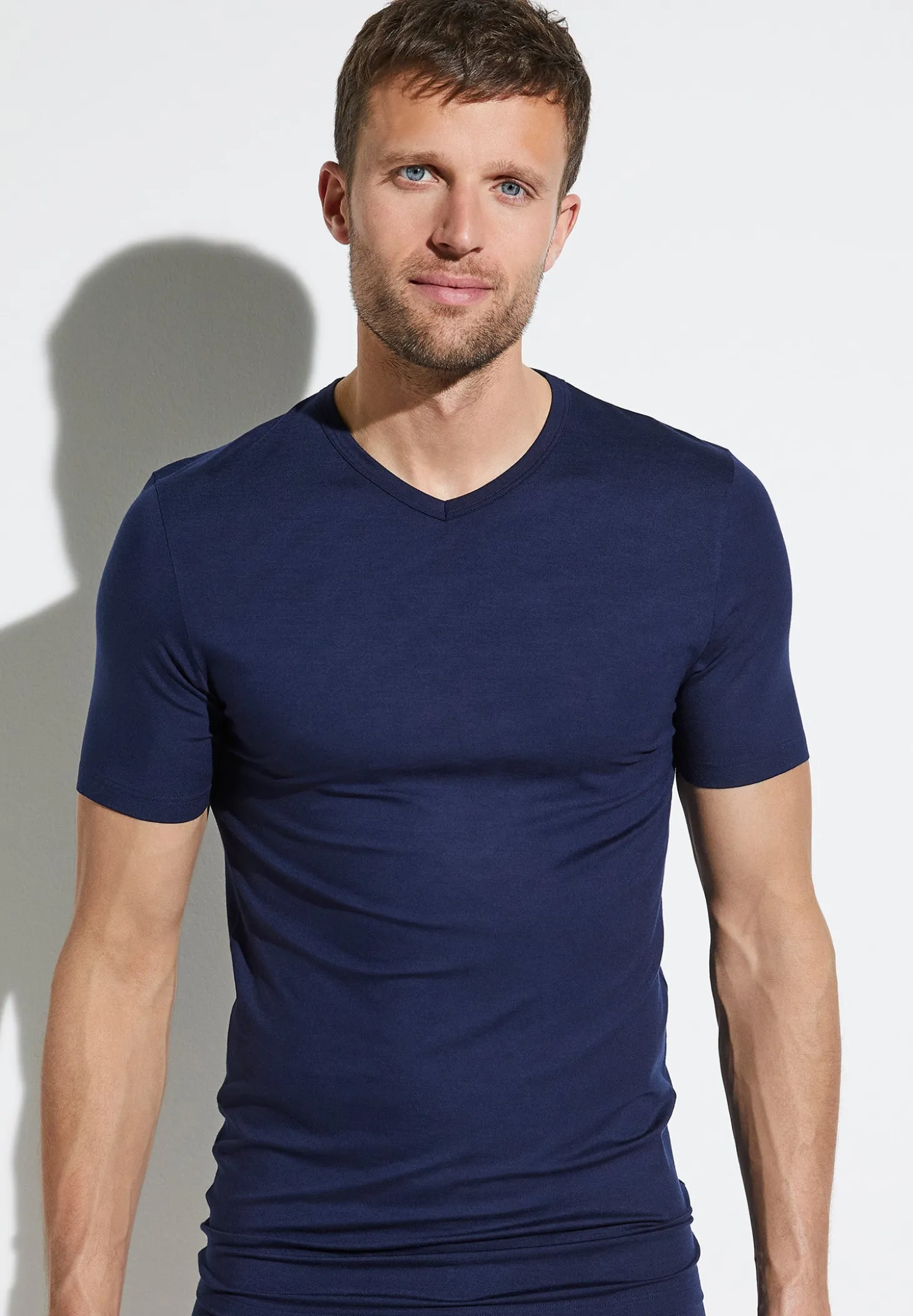 Homme Zimmerli PurenessT-Shirt à manches courtes col en V - navy