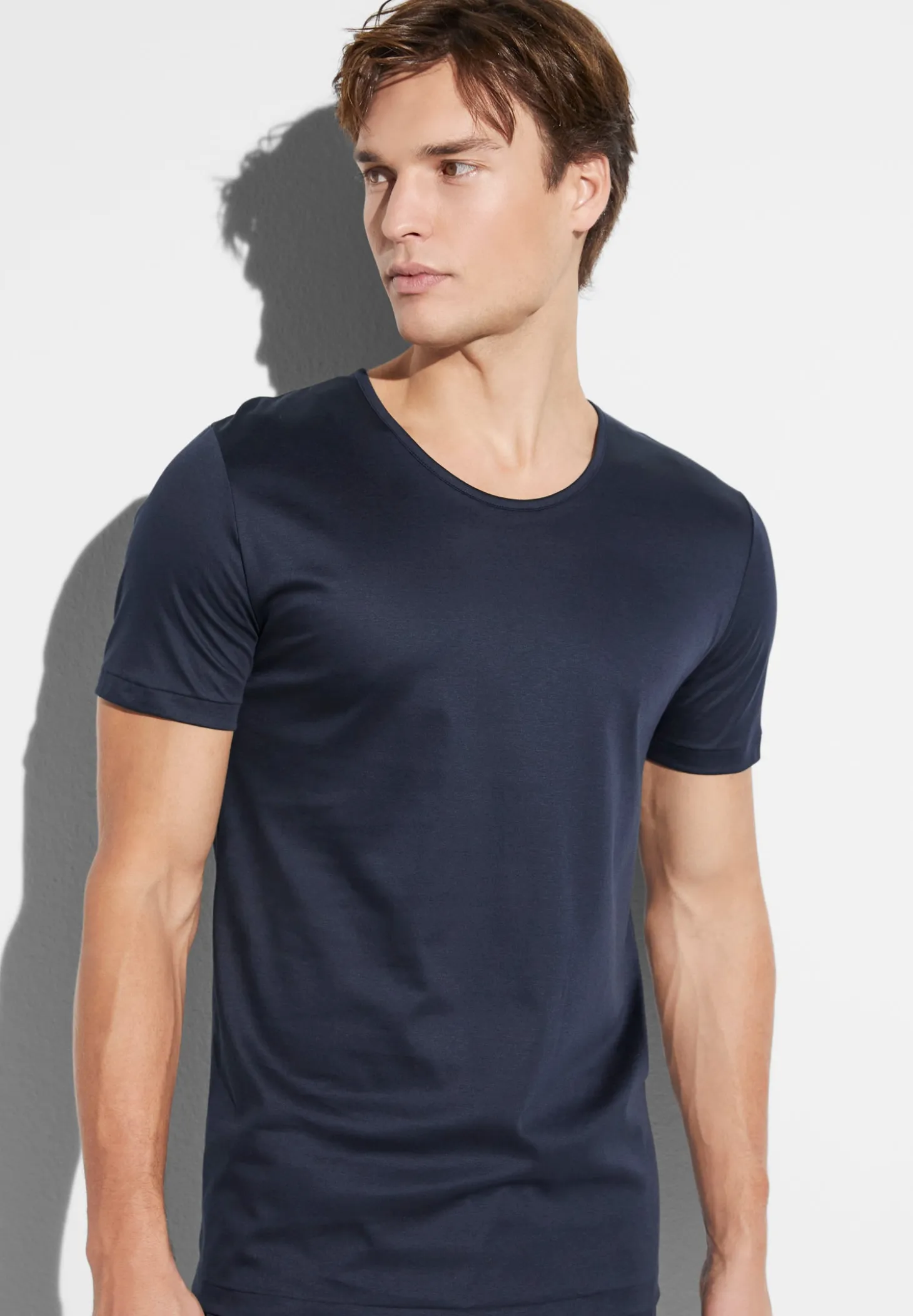 Homme Zimmerli Sea IslandT-Shirt à manches courtes, col rond fin - navy