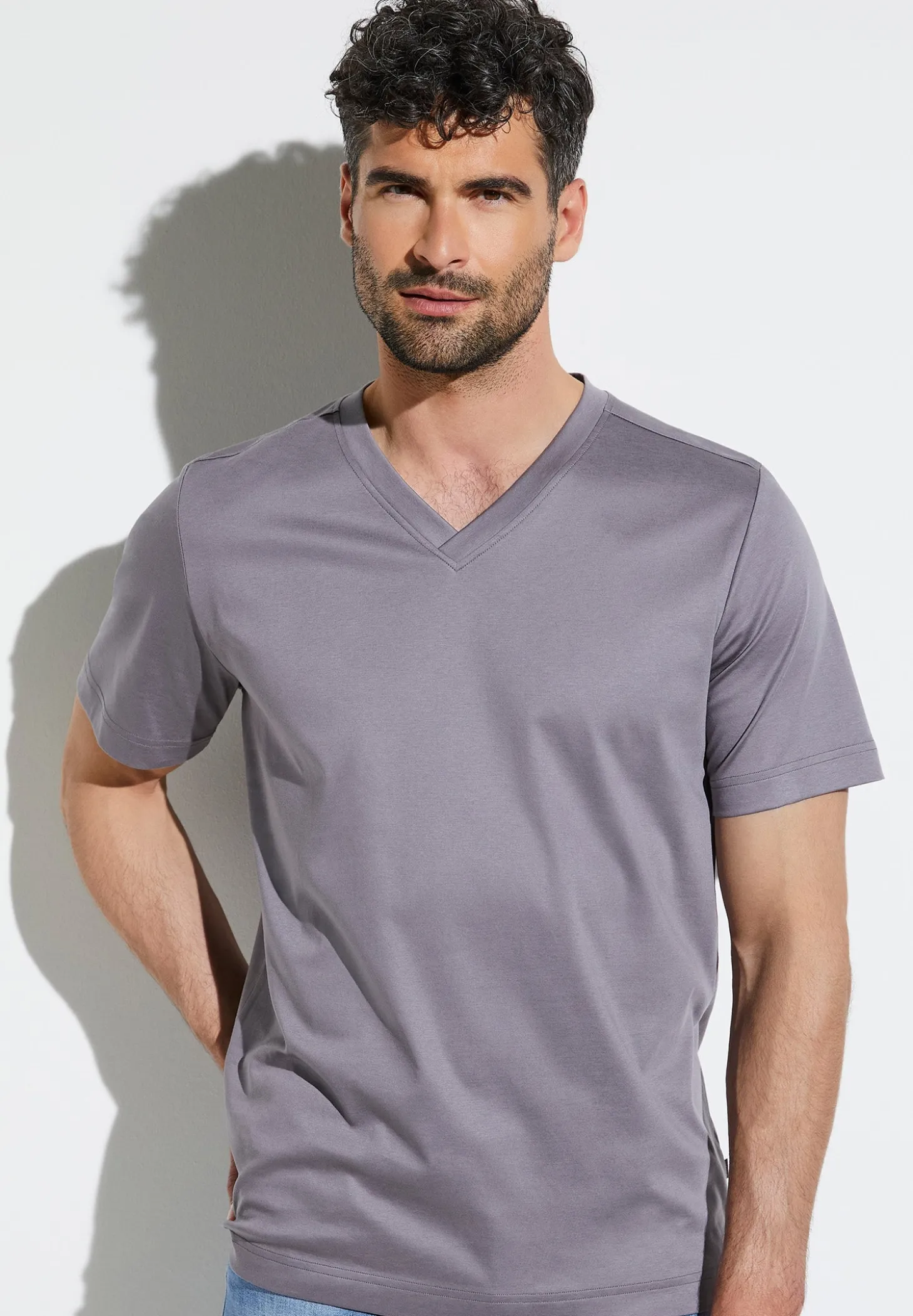 Homme Zimmerli Supreme Green CottonT-Shirt à manches courtes col en V - grey